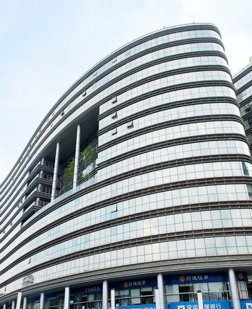 Elegant Offices At JIAHUA International Business Center