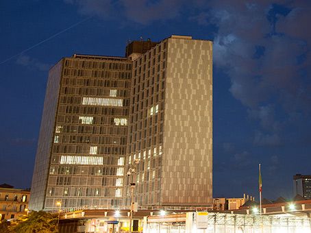 Brand New Office in Naples, Garibaldi